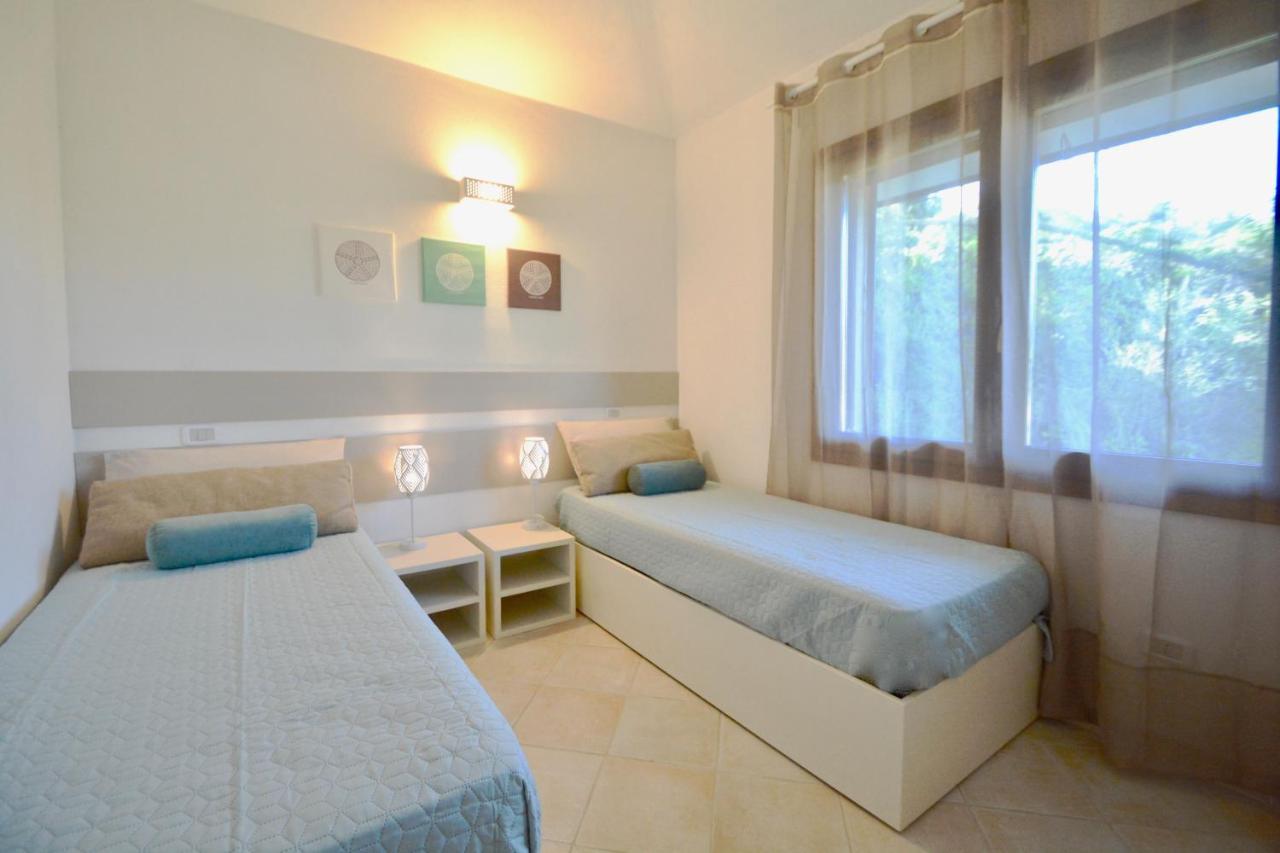 Case Sul Mare Residenze Di Bes Chia Exteriér fotografie